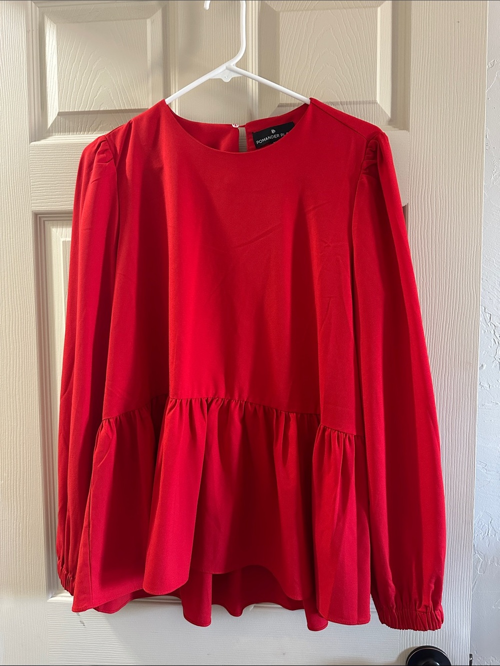 Pomander Place Blouse color red size Medium